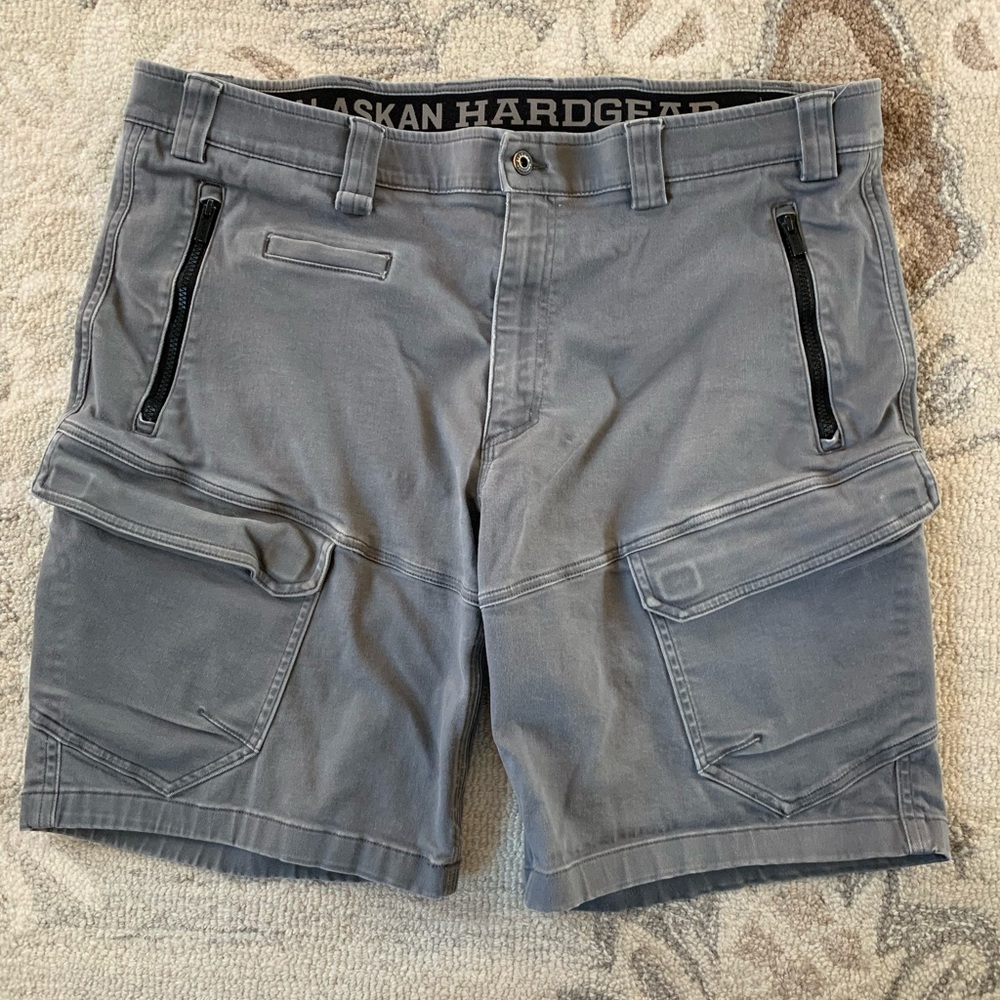 Duluth Alaskan Hard Gear 10” Shorts